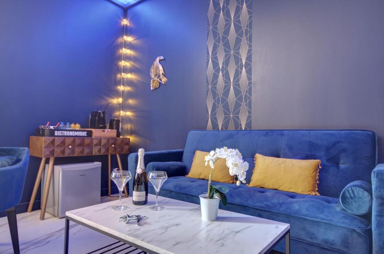 Suite Blue Jacuzzi Le Breuil  Esterno foto